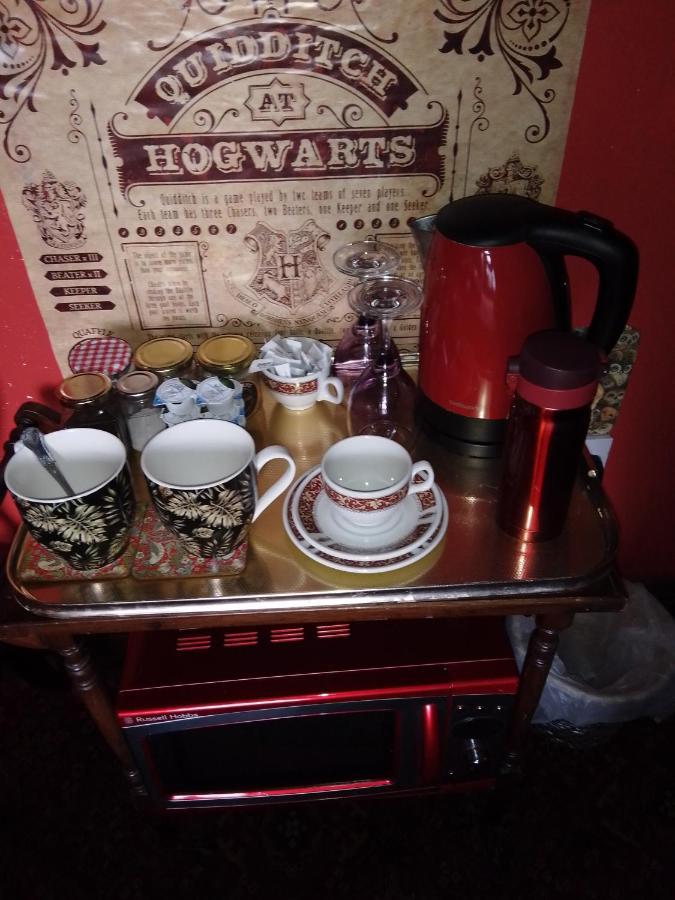 Caspians Boutique * Scarborough