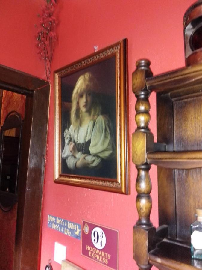 Caspians Boutique Guest house *
