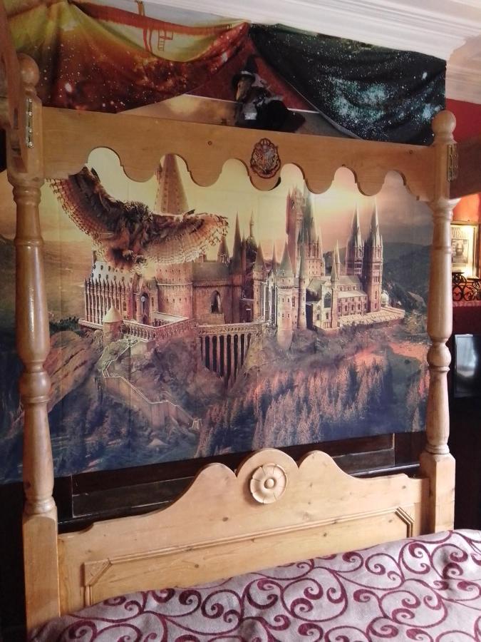 Caspians Boutique Scarborough